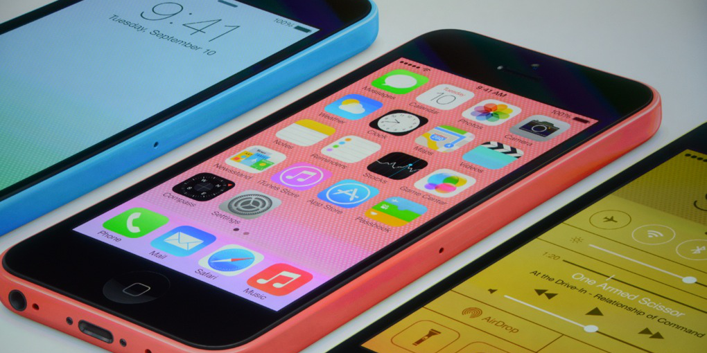 Apples iPhone 5C (c) The Verge