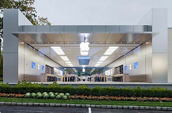 Apple Store mit Glasfront in Manhasset (c) Courtesy of Apple