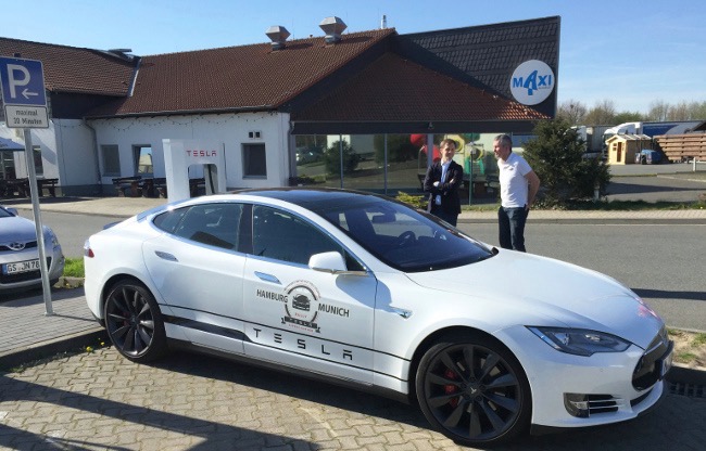 Tesla Supercharger Rühden